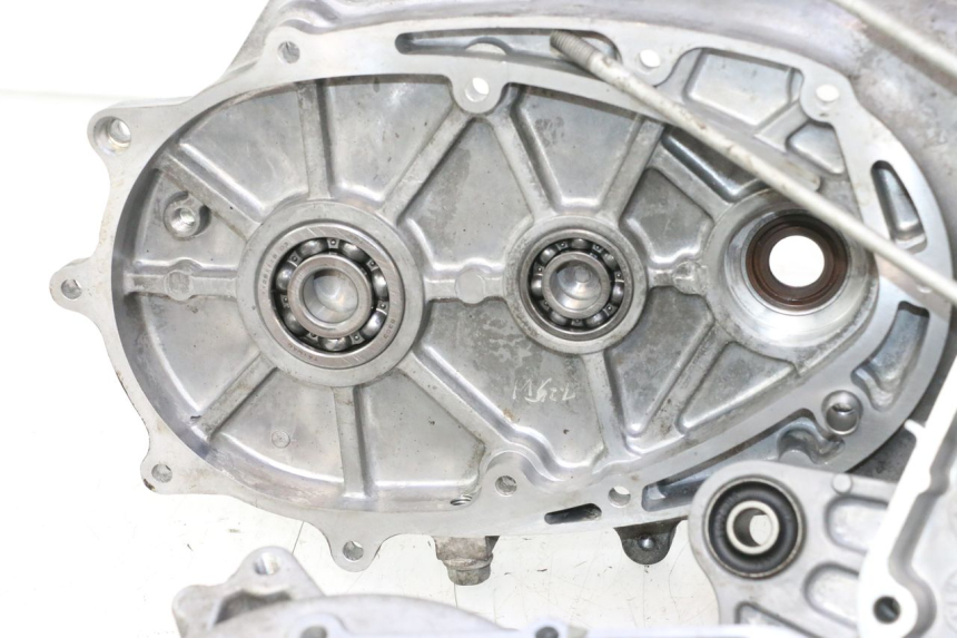 photo de CARTER BAS MOTEUR KYMCO AGILITY 16+ 4T 50 (2018 - 2023) - Zoom état d’usage