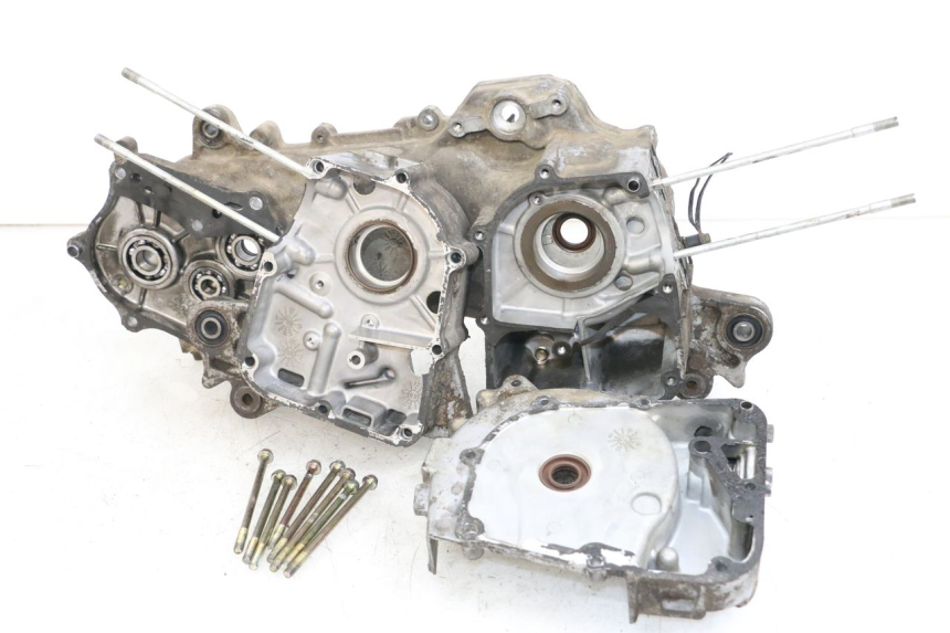 photo de CARTER BAS MOTEUR KYMCO AGILITY 4T 50 (2005 - 2018) - Détail de la pièce