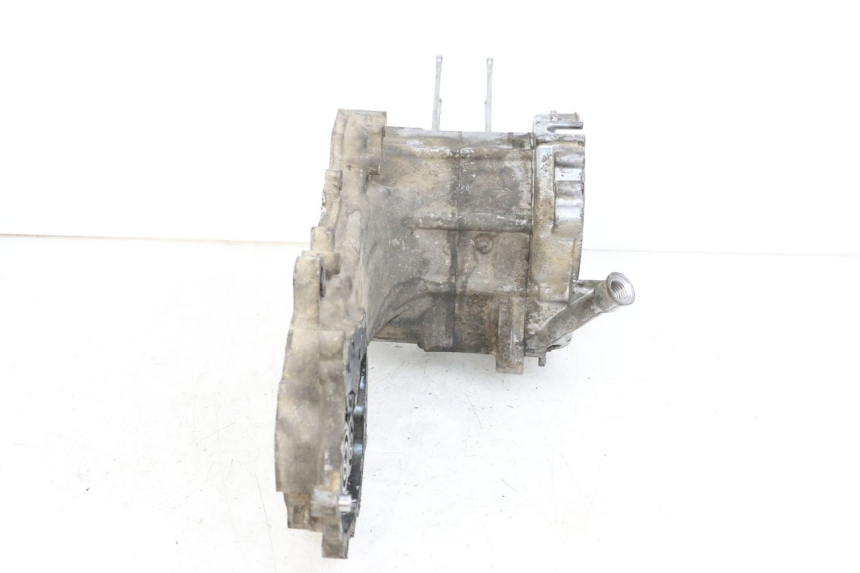 photo de CARTER BAS MOTEUR KYMCO AGILITY 4T 50 (2005 - 2018) - Marquages et références