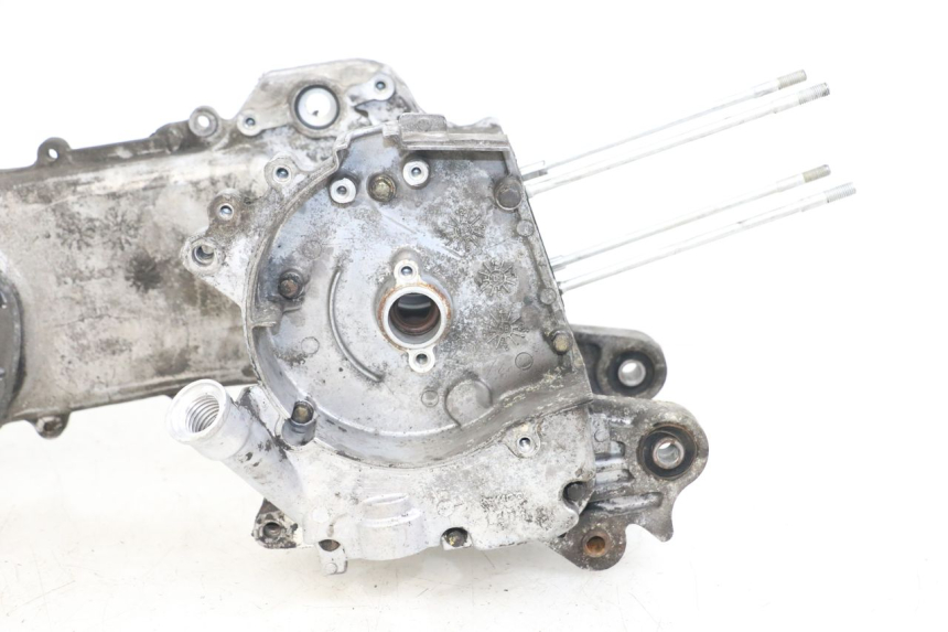 photo de CARTER BAS MOTEUR KYMCO AGILITY 4T 50 (2005 - 2018) - Inspection visuelle