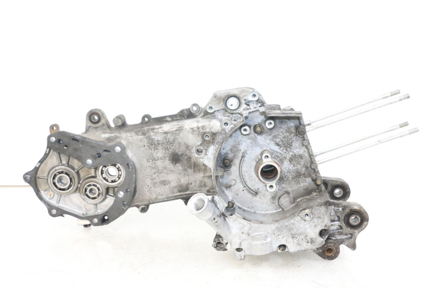 photo de CARTER BAS MOTEUR KYMCO AGILITY 4T 50 (2005 - 2018) - Angle alternatif