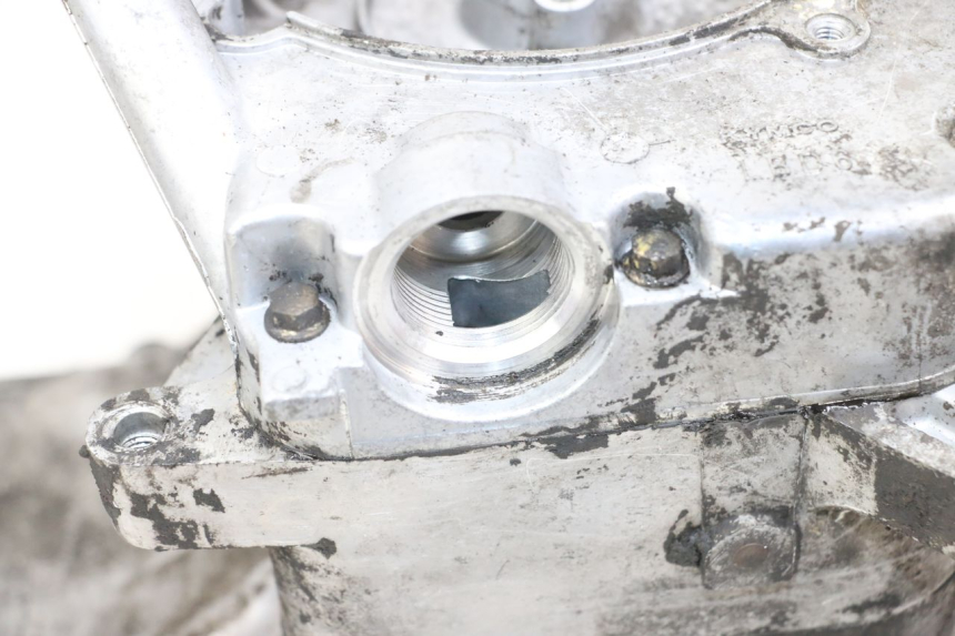 photo de CARTER BAS MOTEUR KYMCO AGILITY 4T 50 (2005 - 2018) - Marquages et références