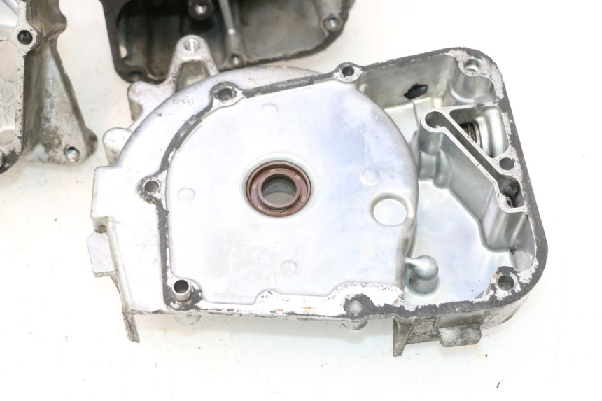photo de CARTER BAS MOTEUR KYMCO AGILITY PREMIUM 50 (2007 - 2010) - Focus structure
