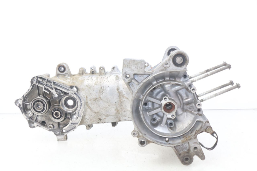 photo de CARTER BAS MOTEUR KYMCO AGILITY RS 2T 50 (2009 - 2013) - Détails caractéristiques