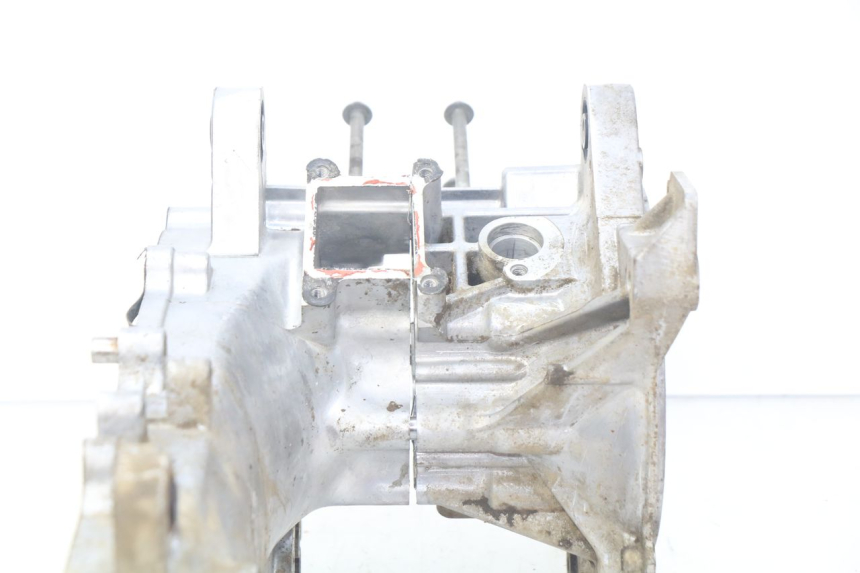 photo de CARTER BAS MOTEUR KYMCO AGILITY RS 2T 50 (2009 - 2013) - État de surface