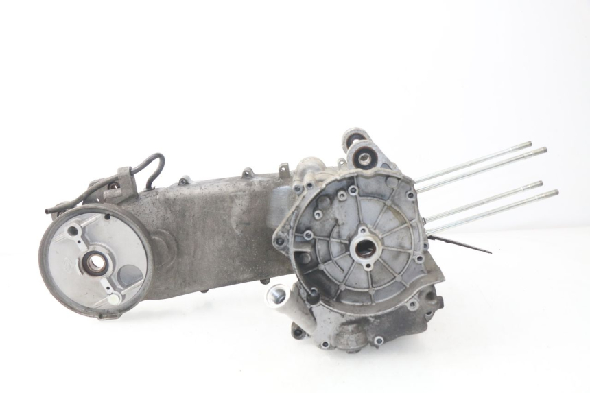 photo de CARTER BAS MOTEUR JONWAY AZTRAL 125 (2008 - 2017) - Zoom composants