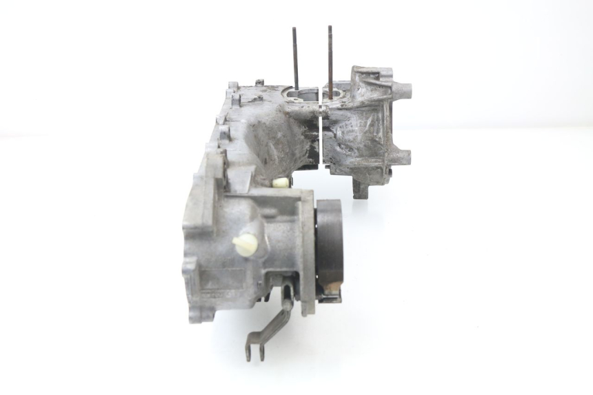 photo de CARTER BAS MOTEUR MBK BOOSTER ROCKET 50 (1995 - 1998) - Vue rapprochée