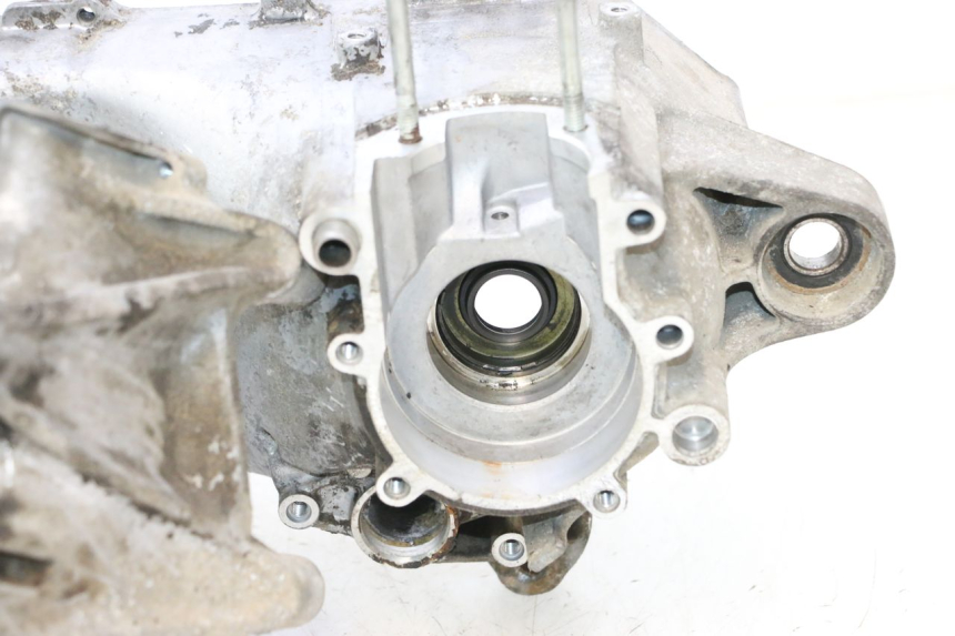 photo de CARTER BAS MOTEUR MBK BOOSTER SPIRIT 50 (2004 - 2017) - Détail de la pièce