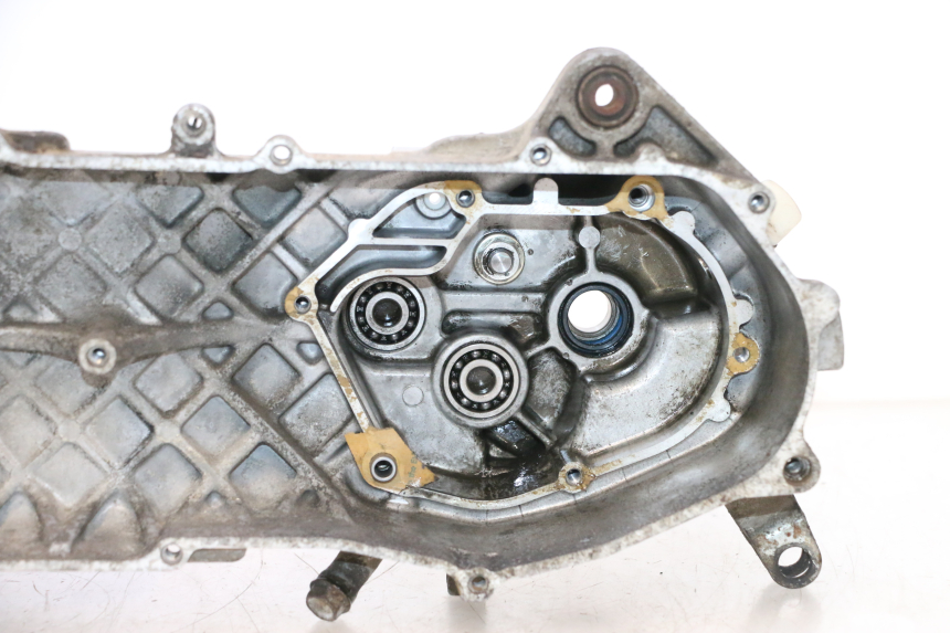 photo de CARTER BAS MOTEUR MBK BOOSTER SPIRIT 50 (2004 - 2017) - Inspection visuelle