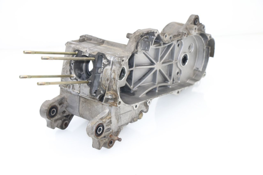 photo de CARTER BAS MOTEUR BAOTIAN BT 49 QT-9 50 (2006 - 2010) - Vue d’ensemble