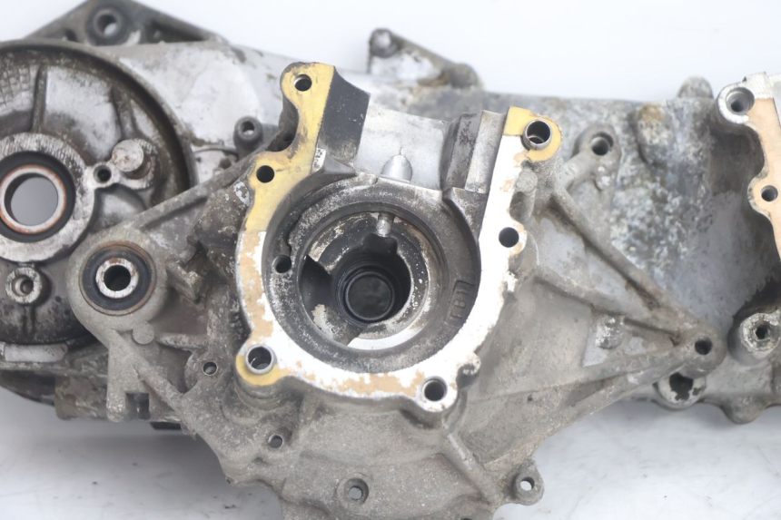 photo de CARTER BAS MOTEUR PEUGEOT BUXY 50 (1993 - 1998) - Photo complémentaire