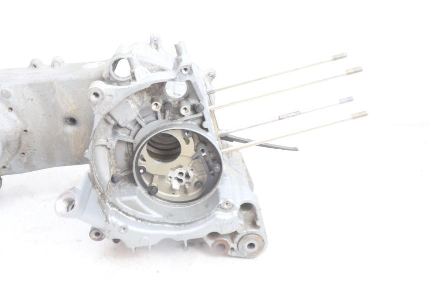 photo de CARTER BAS MOTEUR YAMAHA BW'S BWS 125 (2010 - 2013) - Vue d’ensemble