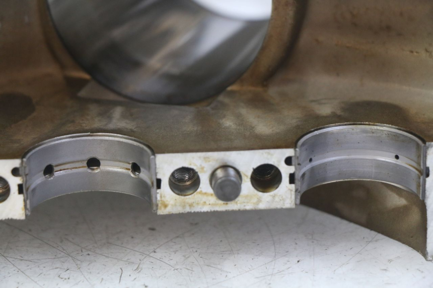 photo de CARTER BAS MOTEUR HONDA CBF 500 (2004 - 2007) - Autre angle de vue