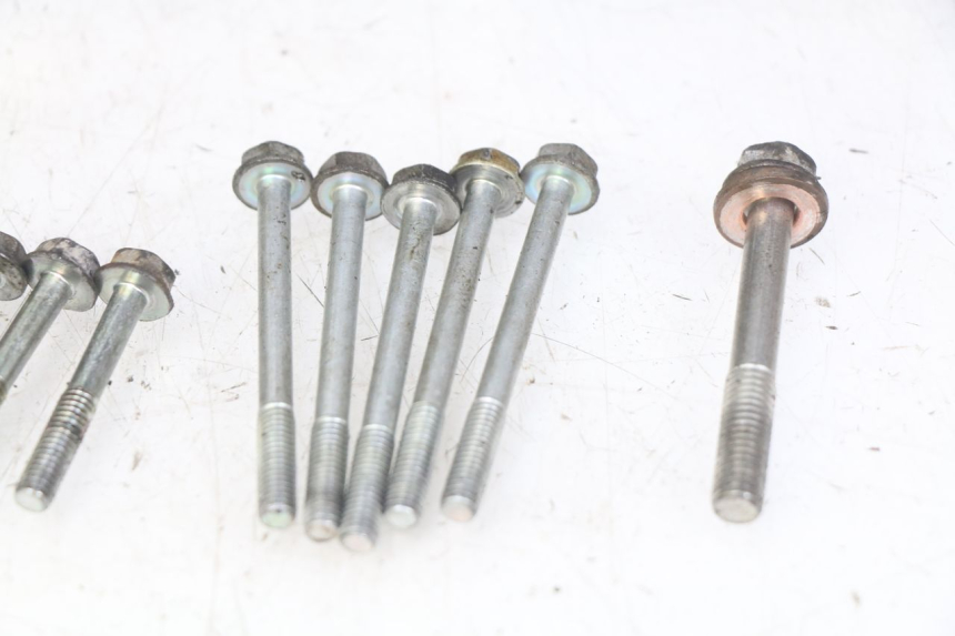 photo de CARTER BAS MOTEUR HONDA CBF 500 (2004 - 2007) - Vue d’ensemble