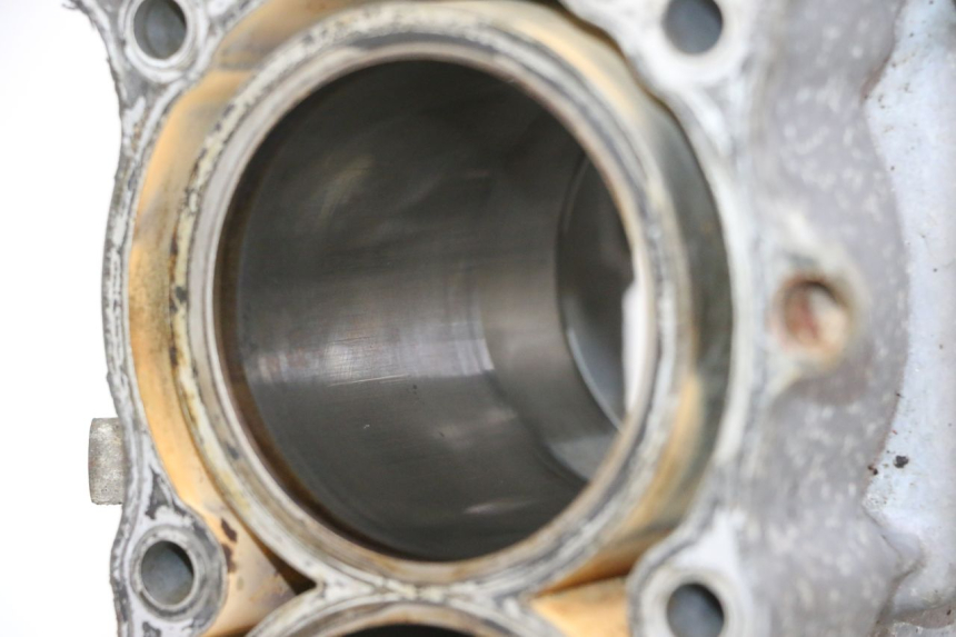 photo de CARTER BAS MOTEUR HONDA CBR RR FIREBLADE 900 (1992 - 1994) - Angle alternatif