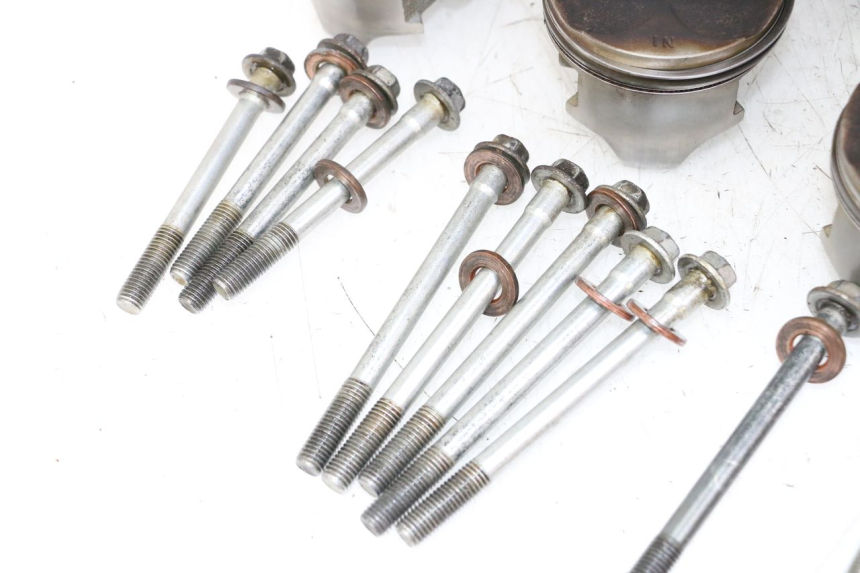 photo de CARTER BAS MOTEUR HONDA CBR RR FIREBLADE 900 (1992 - 1994) - Vue d’ensemble