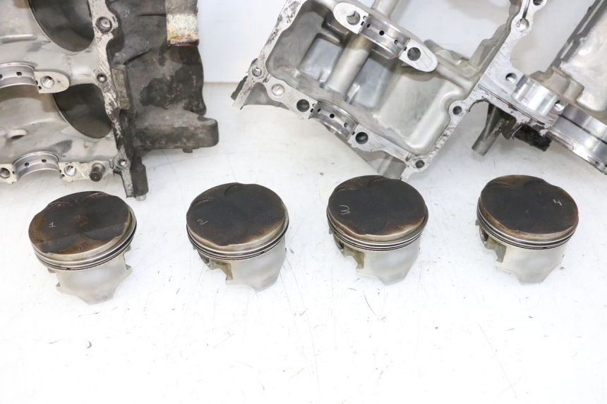 photo de CARTER BAS MOTEUR HONDA CBR RR FIREBLADE 900 (1992 - 1994) - Vue produit