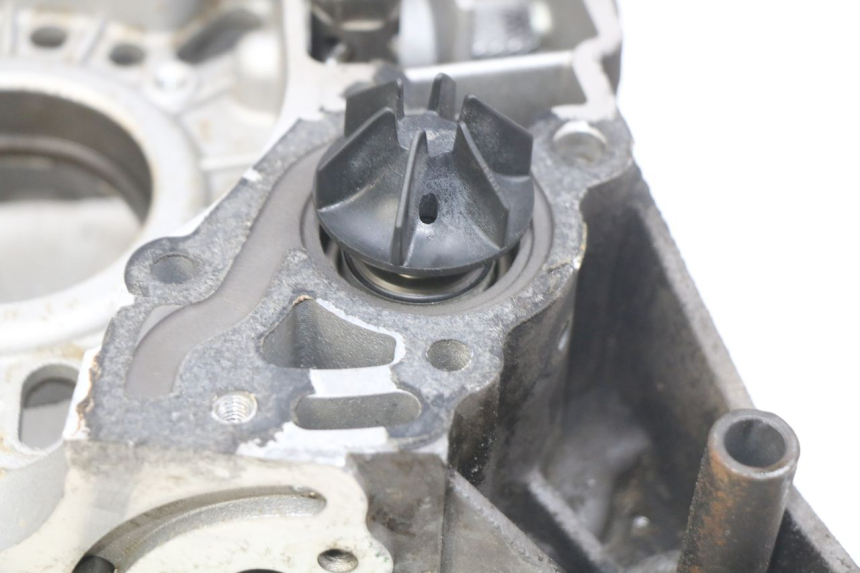 photo de CARTER BAS MOTEUR PEUGEOT CITYSTAR 125 (2011 - 2017) - Zoom qualité