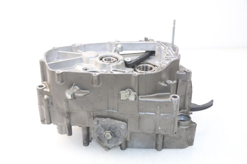 photo de CARTER BAS MOTEUR HYOSUNG COMET GTR 125 (2007 - 2014) - Détail de la pièce