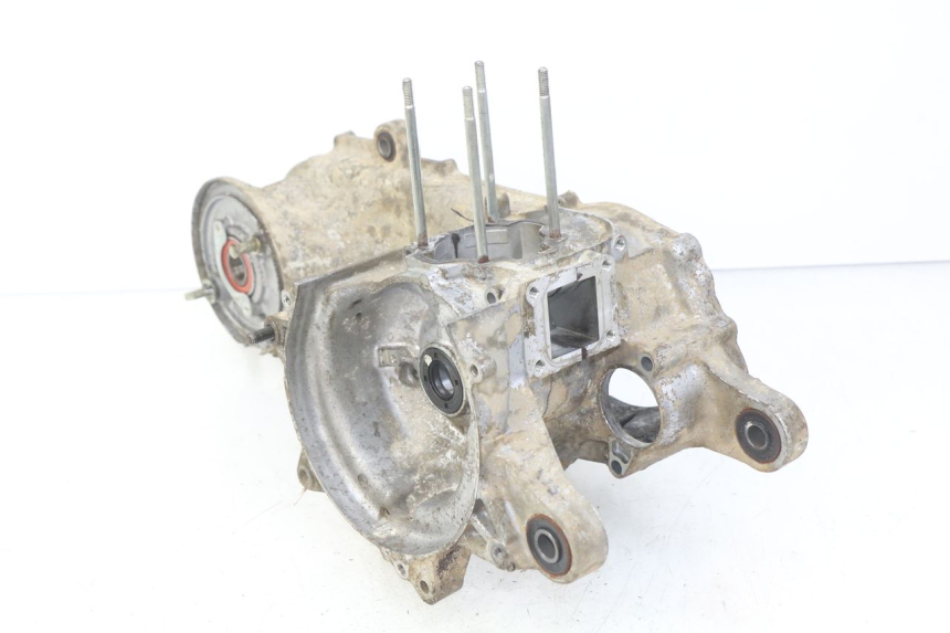 photo de CARTER BAS MOTEUR SUZUKI CP 80 (1985 - 1996) - Détail de la pièce