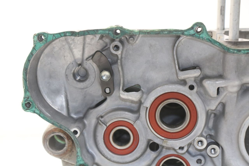 photo de CARTER BAS MOTEUR HONDA CRF CR-F 450 (2001 - 2005) - Zoom composants