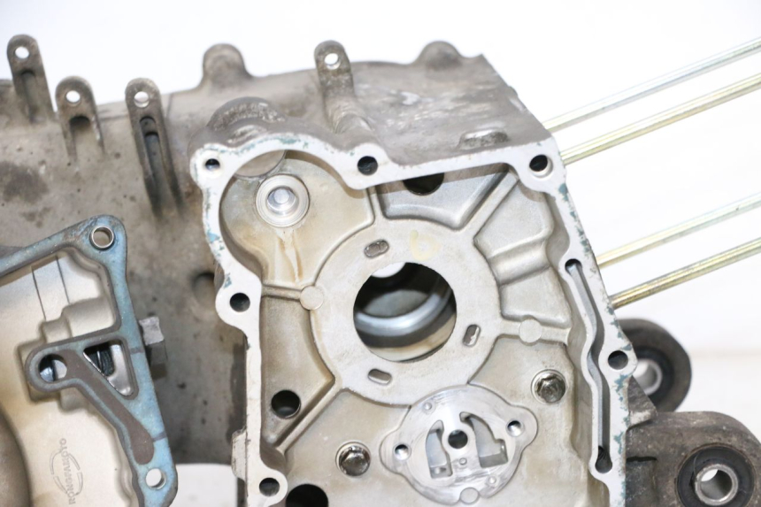 photo de CARTER BAS MOTEUR SYM CROX 4T 50 (2016 - 2023) - Zoom qualité