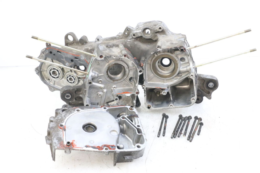 photo de CARTER BAS MOTEUR KYMCO DINK 4T 50 (2007 - 2018) - Détail de la pièce