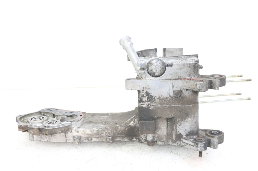 photo de CARTER BAS MOTEUR KYMCO DINK 4T 50 (2007 - 2018) - Vue rapprochée