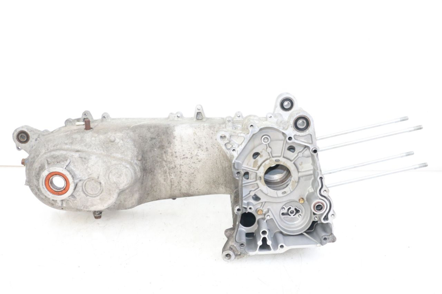 photo de CARTER BAS MOTEUR KYMCO DINK STREET 125 (2009 - 2014) - Points de fixation