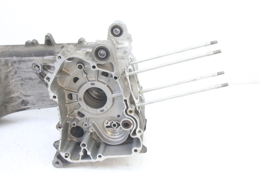 photo de CARTER BAS MOTEUR KYMCO DINK STREET 125 (2009 - 2014) - Vue d’ensemble