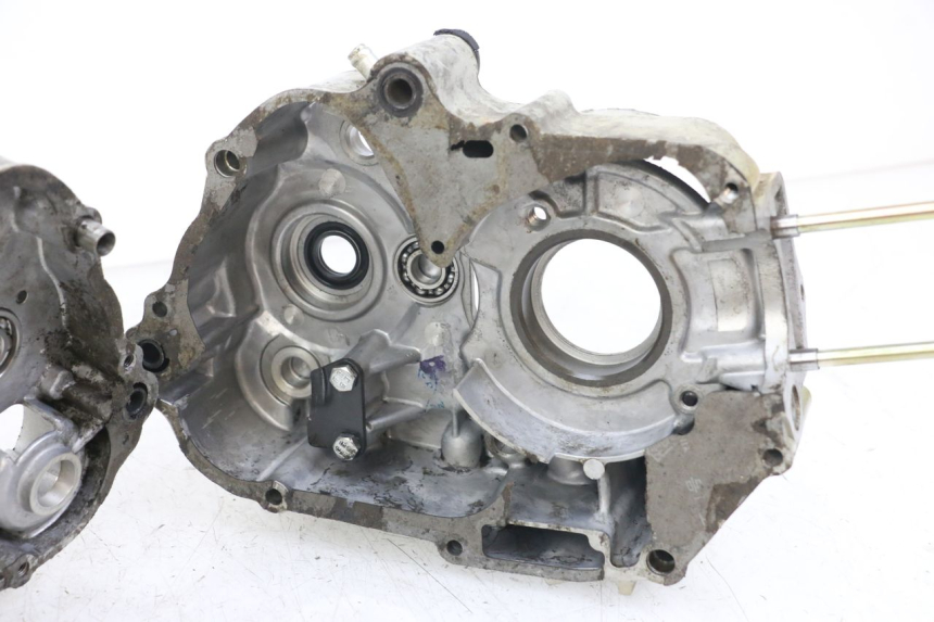 photo de CARTER BAS MOTEUR LONCIN DIRT BIKE 125 - Zoom composants