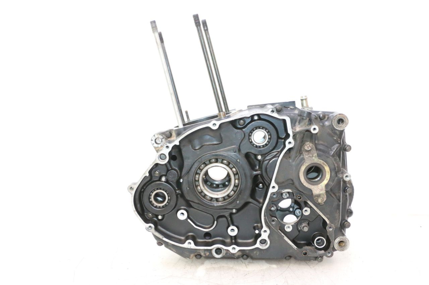 photo de CARTER BAS MOTEUR SUZUKI DR S 600 (1985 - 1989) - Vue rapprochée