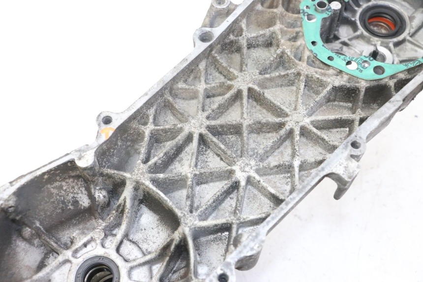 photo de CARTER BAS MOTEUR PEUGEOT ELYSTAR 50 (2002 - 2014) - Détail de la pièce