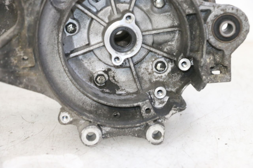 photo de CARTER BAS MOTEUR PEUGEOT ELYSTAR 50 (2002 - 2014) - Inspection visuelle