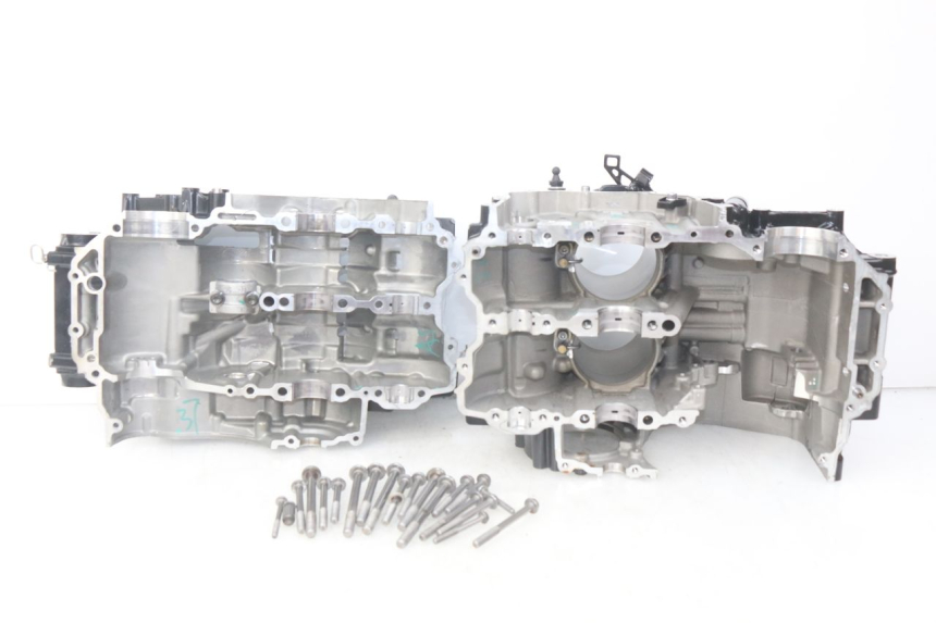 photo de CARTER BAS MOTEUR BMW F GS K81 850 (2018 - 2023) - Zoom qualité