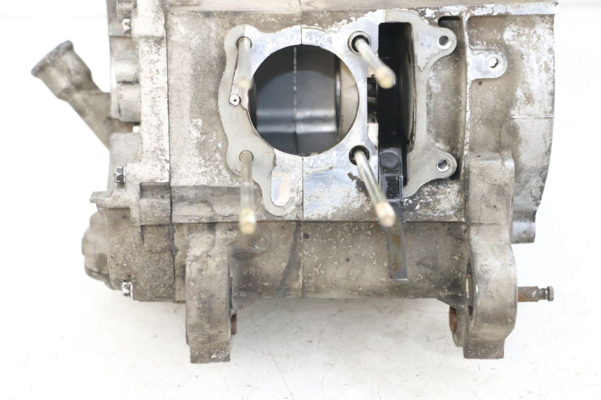 photo de CARTER BAS MOTEUR SYM FIDDLE 3 III 50 (2014 - 2020) - Autre angle de vue