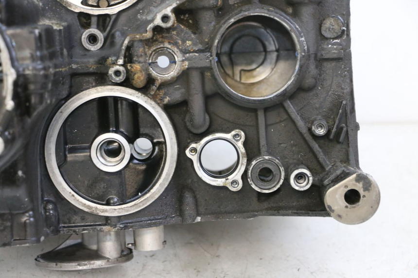 photo de CARTER BAS MOTEUR YAMAHA FJ 36Y 1100 (1984 - 1985) - Vue rapprochée