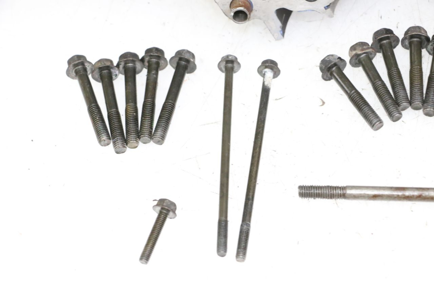 photo de CARTER BAS MOTEUR YAMAHA FJ 36Y 1100 (1984 - 1985) - Vue rapprochée