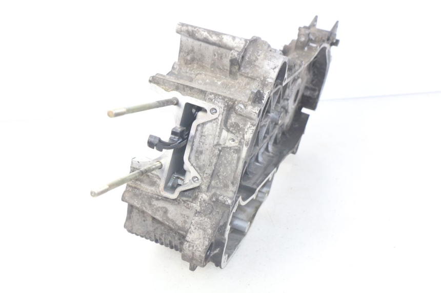 photo de CARTER BAS MOTEUR PIAGGIO FLY 125 (2005 - 2012) - Détails caractéristiques