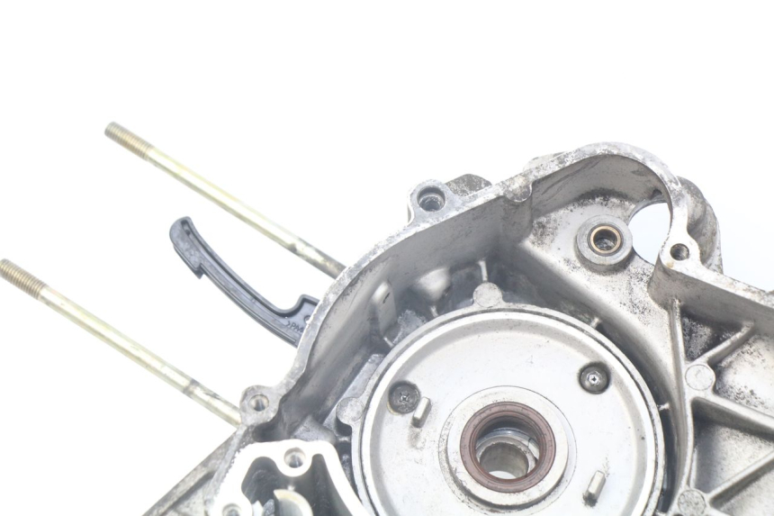 photo de CARTER BAS MOTEUR PIAGGIO FLY 125 (2005 - 2012) - Photo complémentaire