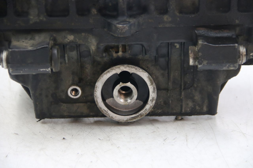 photo de CARTER BAS MOTEUR YAMAHA FZS FAZER 600 (2001 - 2003) - État de surface