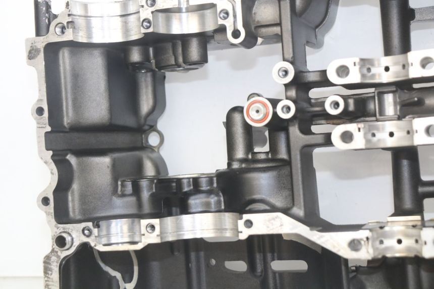 photo de CARTER BAS MOTEUR YAMAHA FZS FAZER 600 (1998 - 2001) - Inspection visuelle