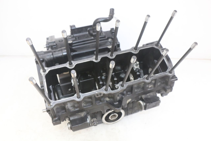 photo de CARTER BAS MOTEUR YAMAHA FZS FAZER 600 (1998 - 2001) - Zoom état d’usage