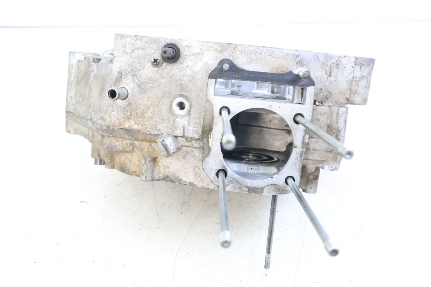 photo de CARTER BAS MOTEUR HYOSUNG GF 125 (2001 - 2005) - Zoom état d’usage