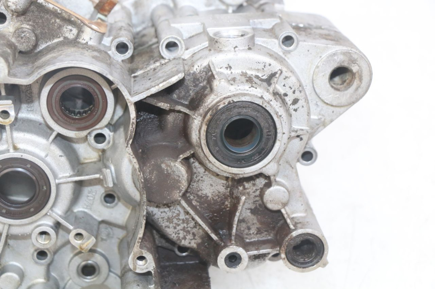 photo de CARTER BAS MOTEUR DERBI GPR 50 (2004 - 2009) - Zoom composants