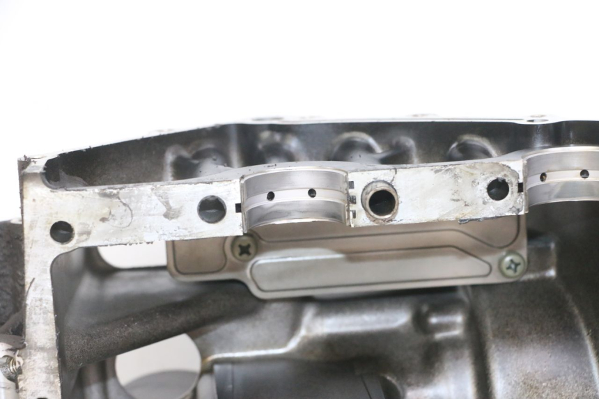 photo de CARTER BAS MOTEUR SUZUKI GS GSE 500 (2001 - 2003) - Focus structure