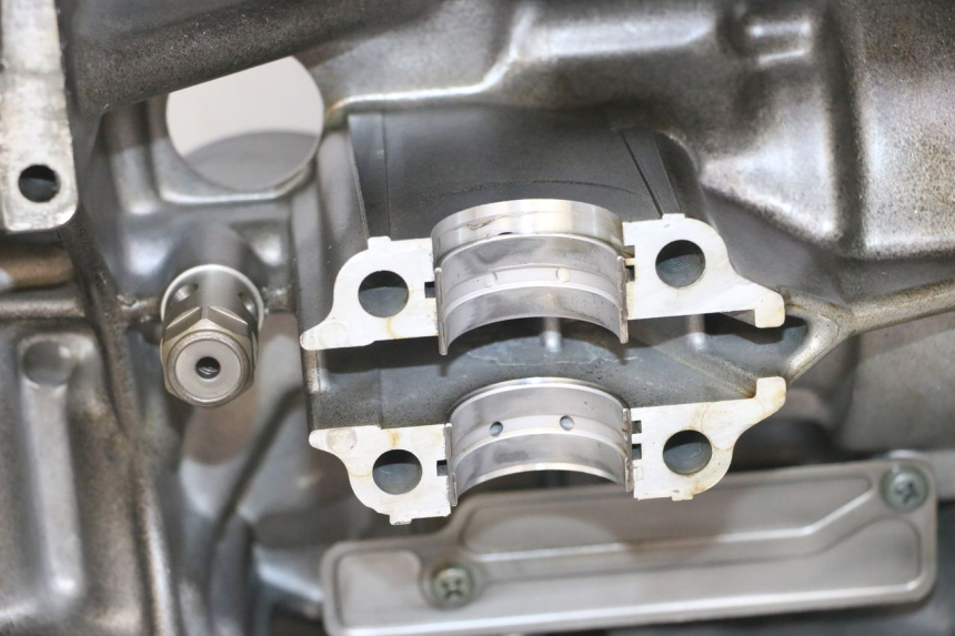 photo de CARTER BAS MOTEUR SUZUKI GS GSE 500 (2001 - 2003) - Angle alternatif