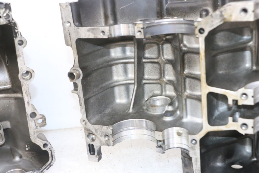 photo de CARTER BAS MOTEUR SUZUKI GS GSE 500 (2001 - 2003) - Zoom qualité