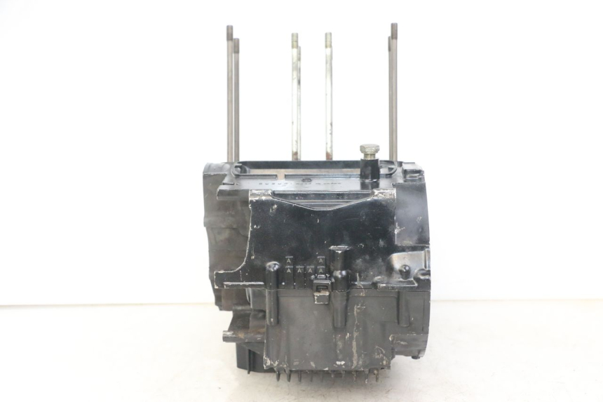 photo de CARTER BAS MOTEUR SUZUKI GS GSE 500 (2001 - 2003) - Zoom état d’usage