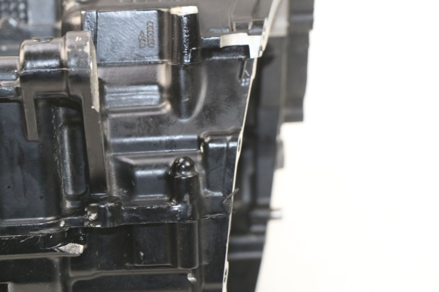 photo de CARTER BAS MOTEUR SUZUKI GSR 600 (2005 - 2012) - Détail de la pièce